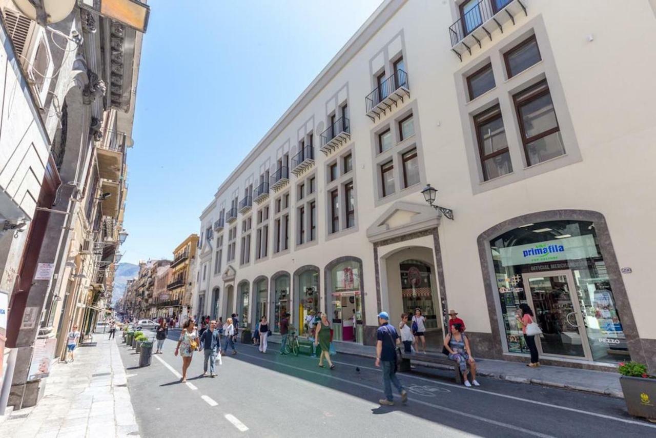 Solemar Sicilia - Palazzo Quaroni Apartment Palermo Luaran gambar